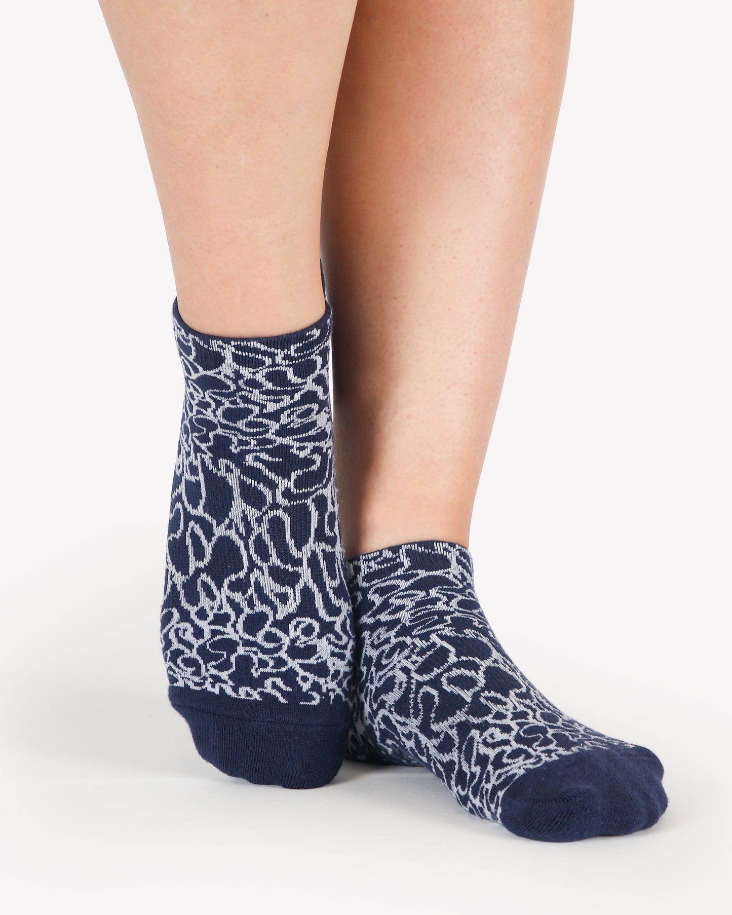 Abstract Full Foot
