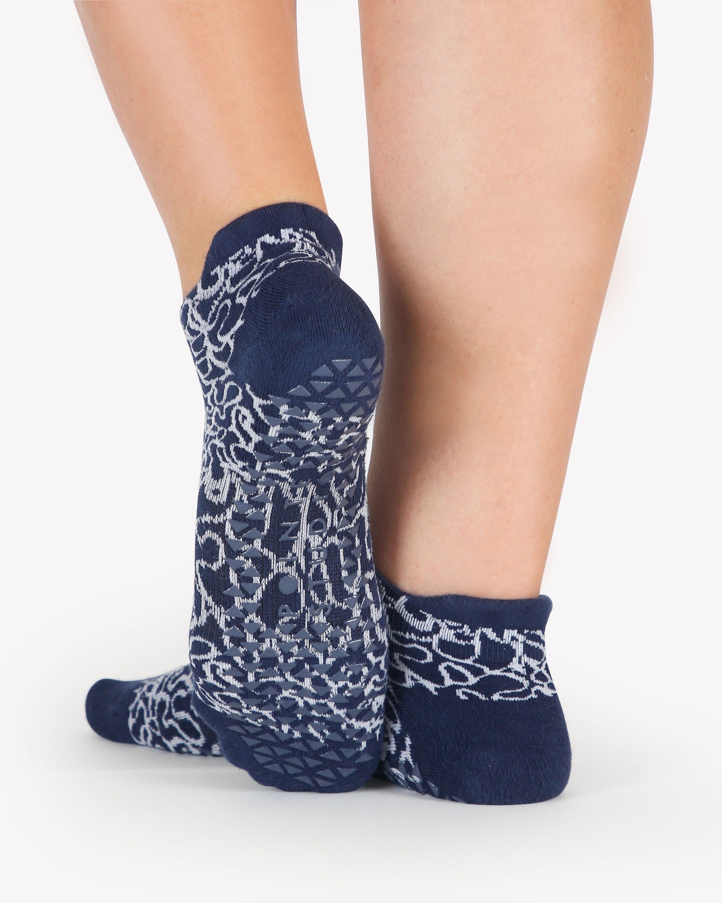 Abstract Full Foot