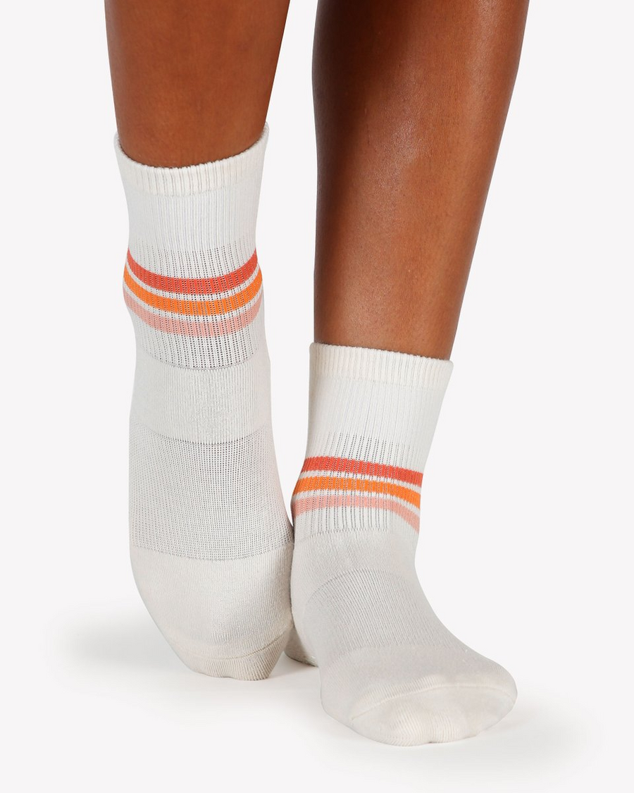 Pointe Studio Medium-Large - Clean Cut Toeless Grip Socks (For Women) -  Save 41%